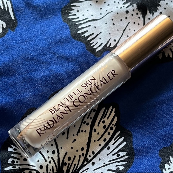 Makeup Set Incl Mac Too Faced Ofra Charlotte Tillbury - Picture 7 of 16